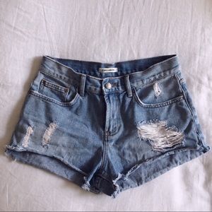 Billabong distressed jean shorts